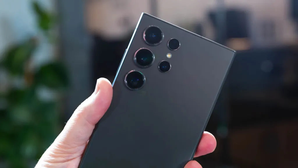 Samsung Galaxy phones just snagged a crucial security upgrade